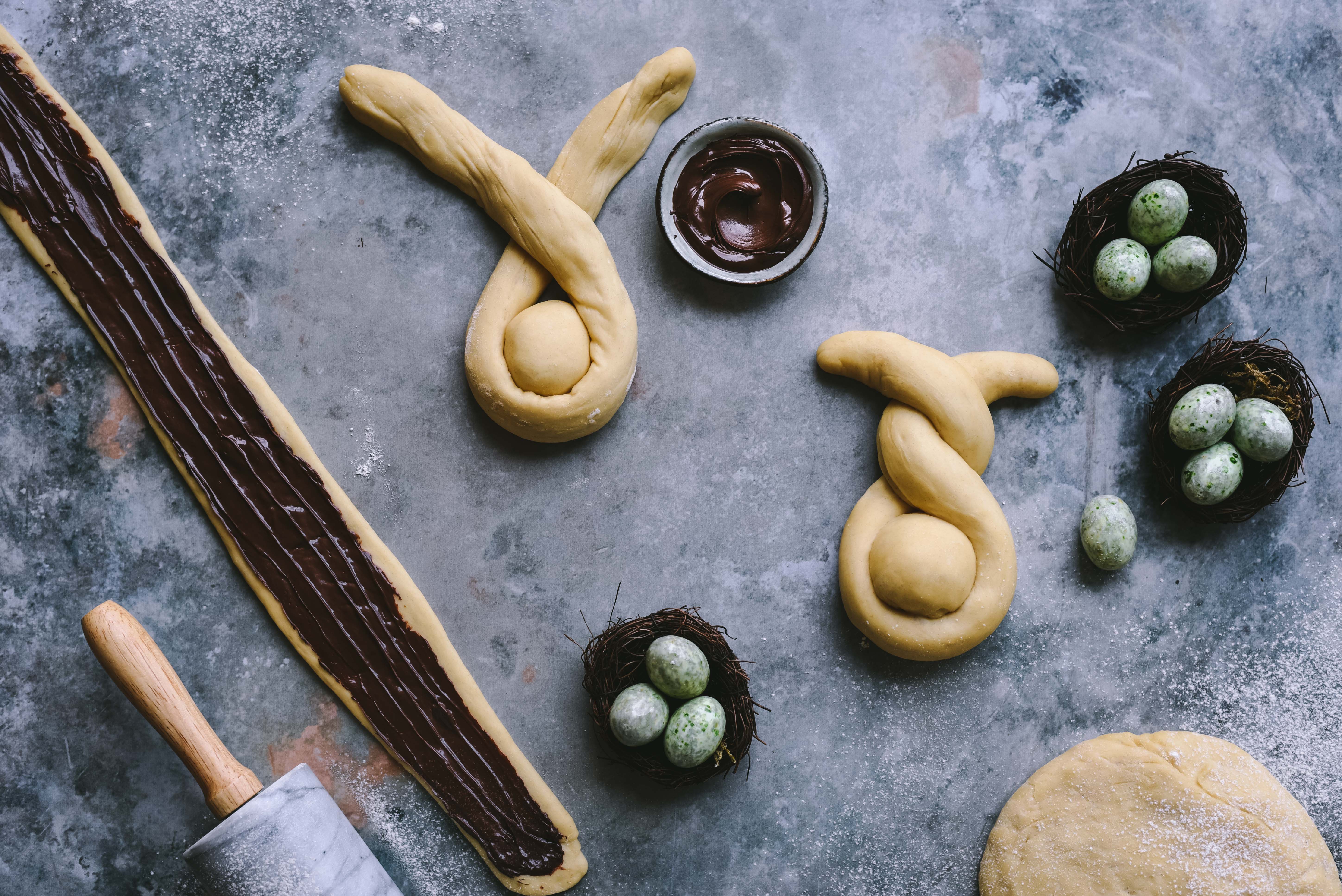 Caotina Schoggi-Osterhasen in Entstehung