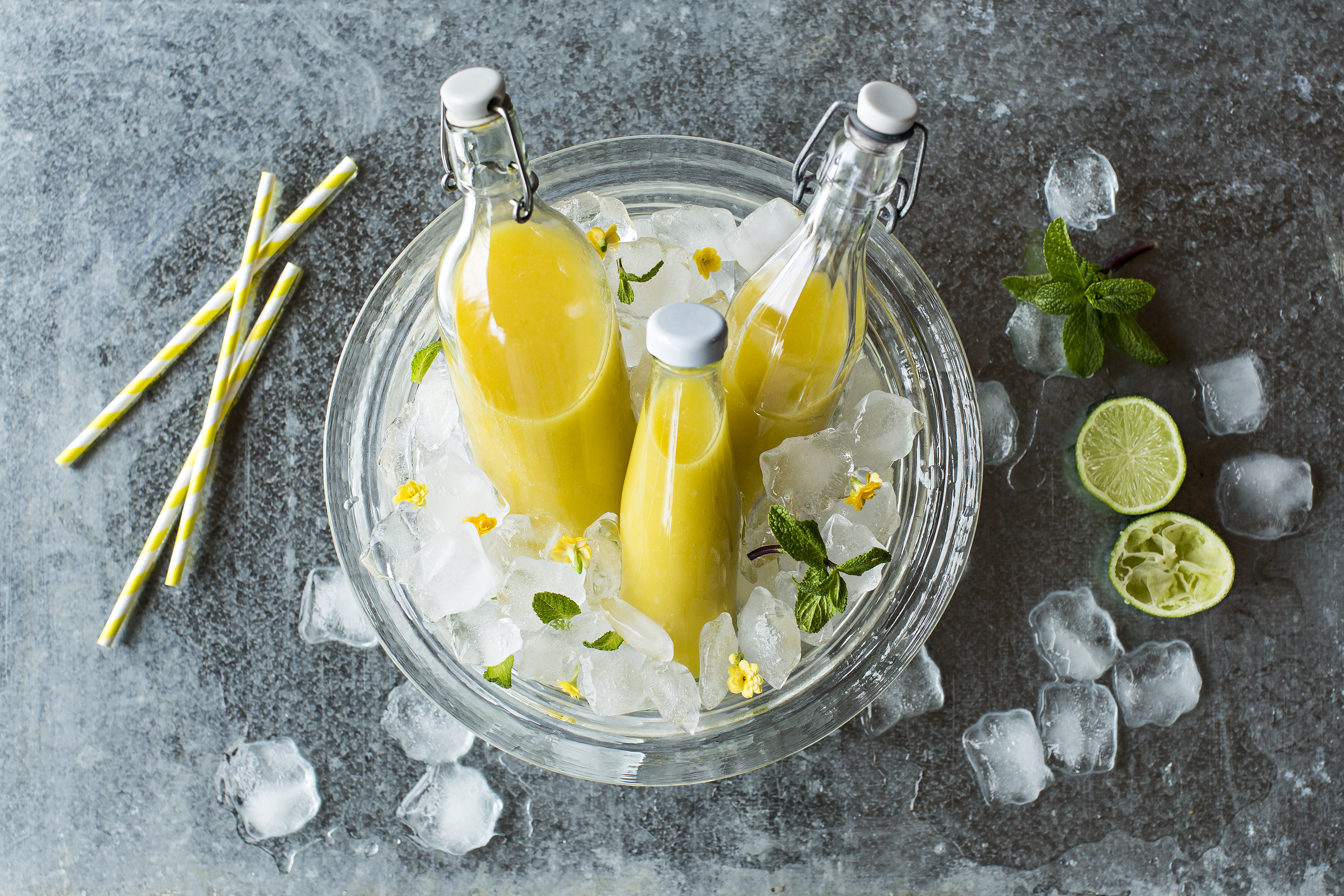 Smoothie Caotina con mango e zenzero